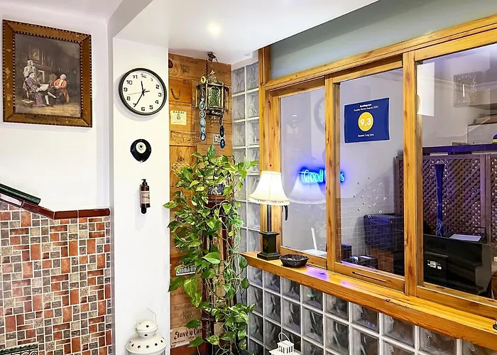 Beatriz Charming * טורמולינוס