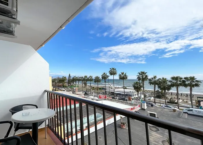 Beatriz Charming * טורמולינוס